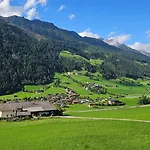 Roasthof Нойштіфт-ім-Штубайталь